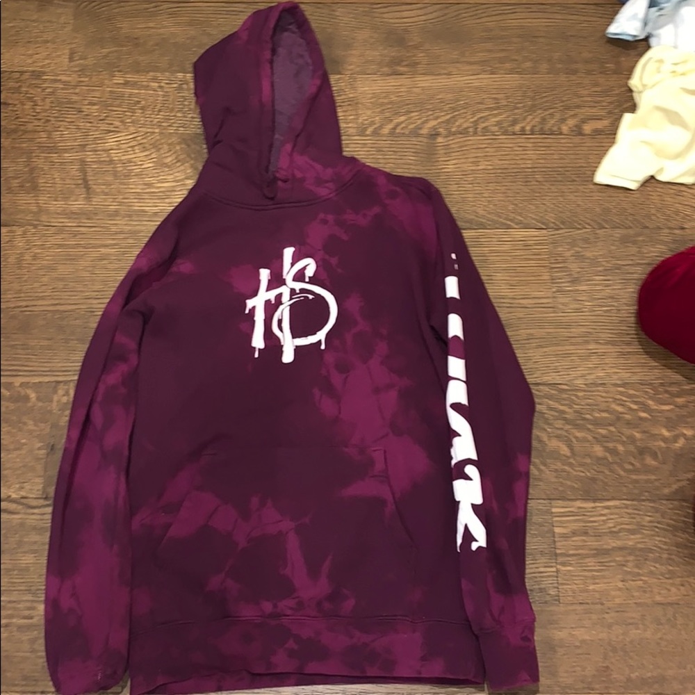 Hayden summeral sweatshirt